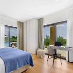 Villa Christall *