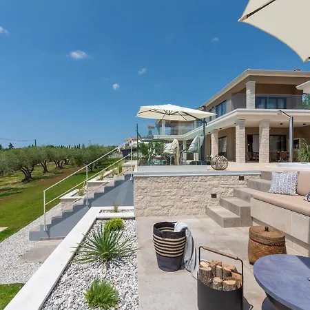Villa Christall *