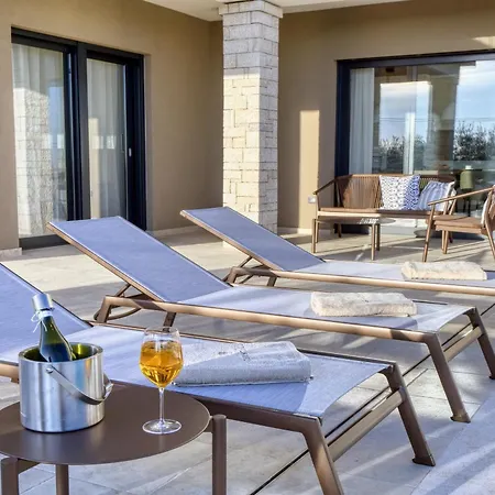 Villa Christall *