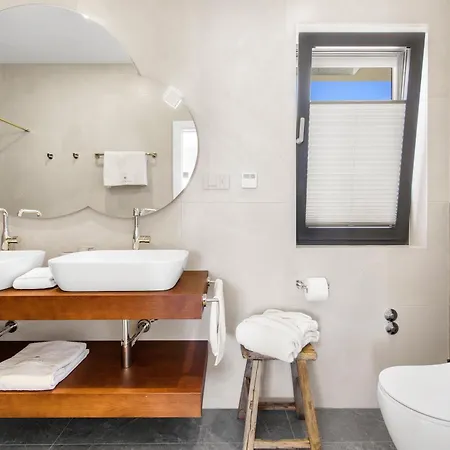 Christall Вилла *