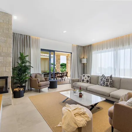 Christall Вилла *