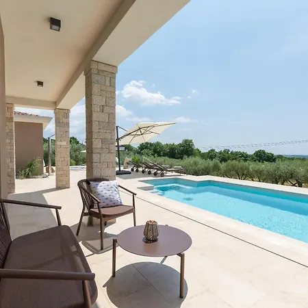 Christall Villa