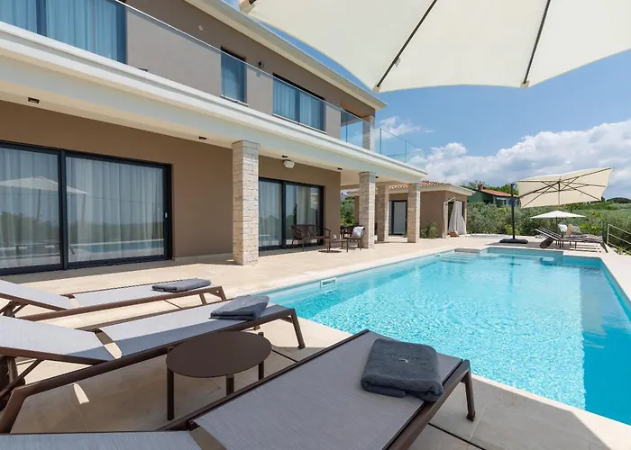 Christall * Kaštelir